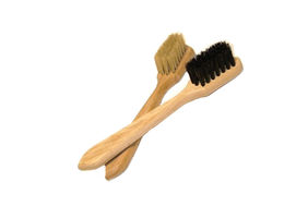 Mazáček na boty dřevěný